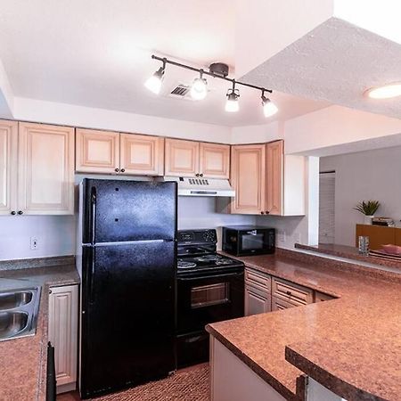 Your Tranquil Escape Is Found Directly On The Beach At The Serenity Beach Condo. Siesta Key Zewnętrze zdjęcie