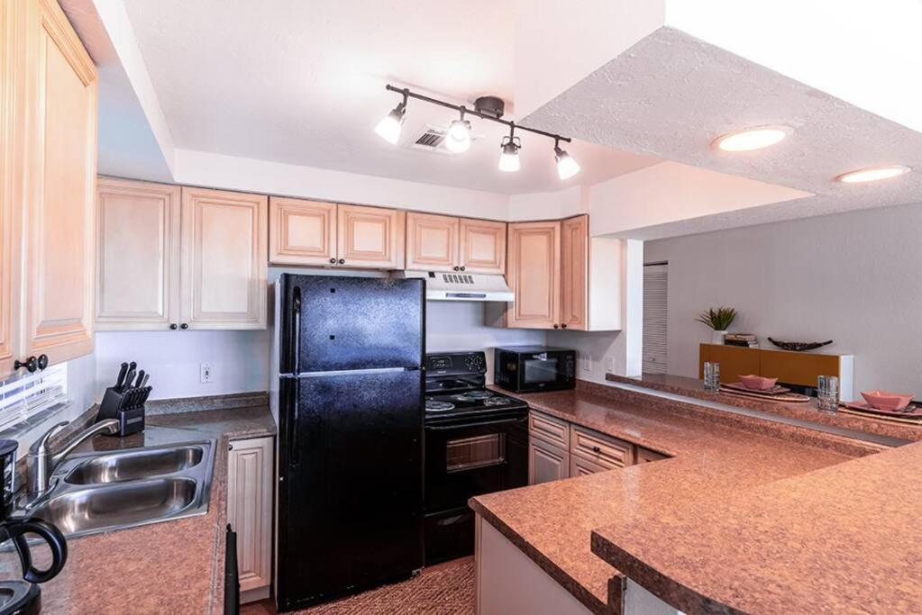 Your Tranquil Escape Is Found Directly On The Beach At The Serenity Beach Condo. Siesta Key Zewnętrze zdjęcie