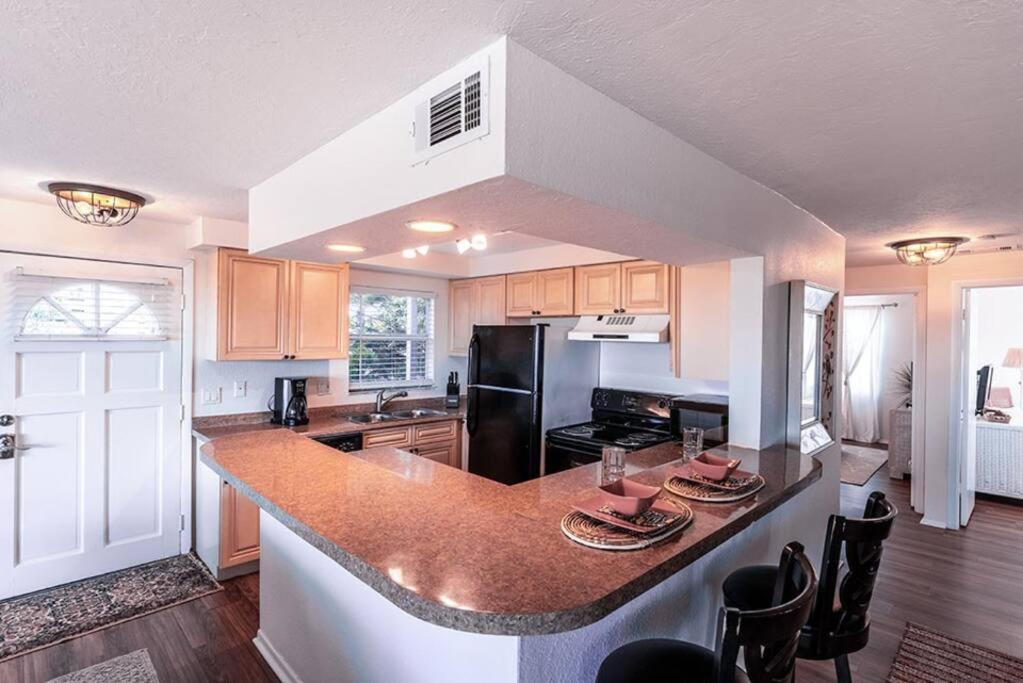 Your Tranquil Escape Is Found Directly On The Beach At The Serenity Beach Condo. Siesta Key Zewnętrze zdjęcie